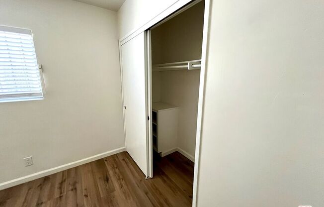 2 beds, 1 bath, 700 sqft, $2,250, Unit 2