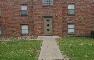 1011 W Locust St