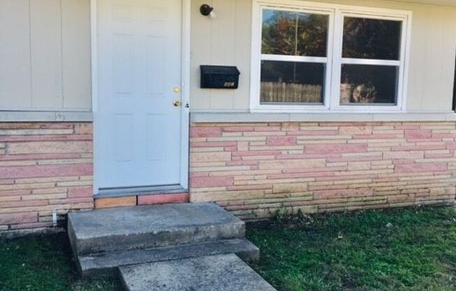 1 bed, 1 bath, 600 sqft, $700