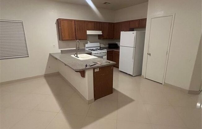 **Charming 3Bdrm/2Bath Home in Desirable Southwest**