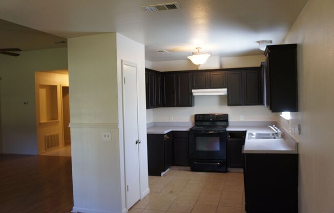 3 beds, 2 baths, $1,950