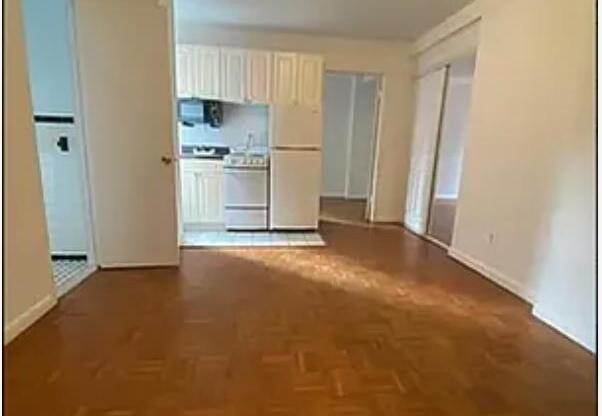 1 bed, 1 bath, $2,850, Unit 43