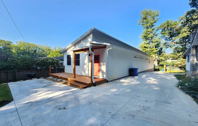 East Asheville Duplex Rental!