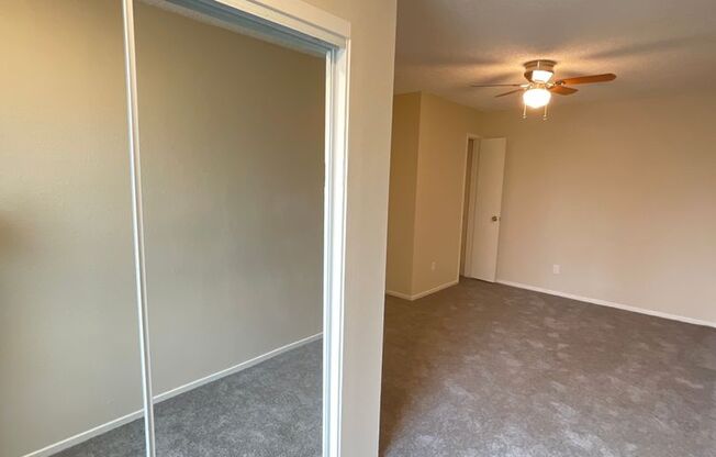 2 beds, 1 bath, 950 sqft, $2,295, Unit A