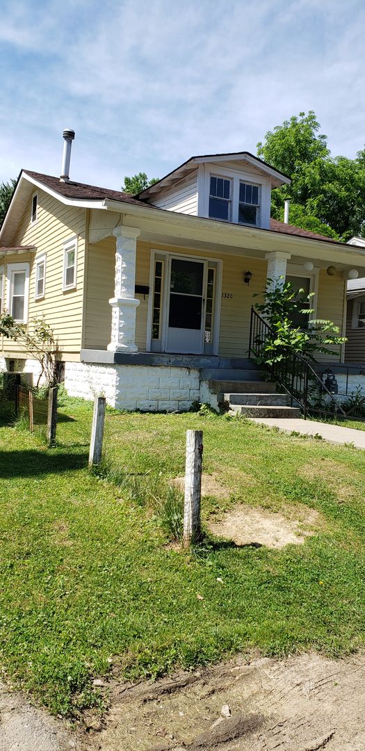 2 Bedroom 1 Bathroom Home Available Now