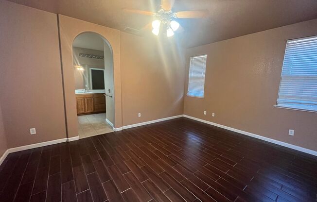 3 beds, 2 baths, $2,295