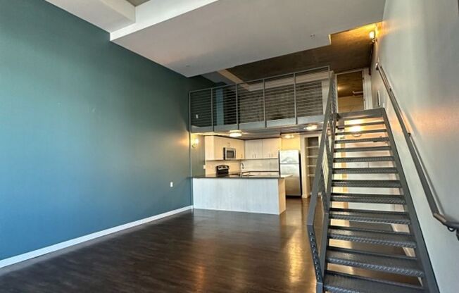 1 bed, 1 bath, 1,005 sqft, $2,750, Unit 101