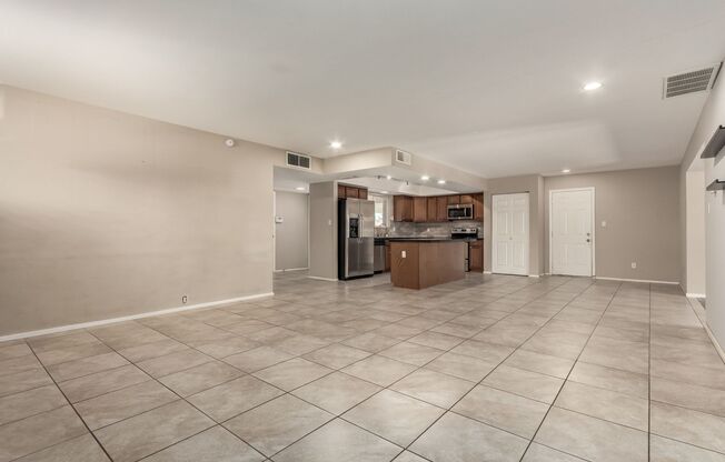 New Listing in Tempe