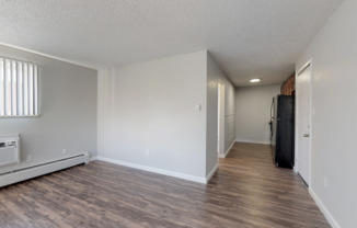 1 bed, 1 bath, 525 sqft, $1,385, Unit 102