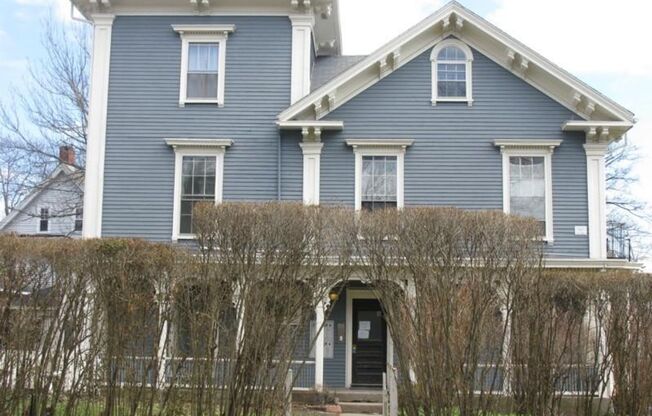 45 Laurel Street