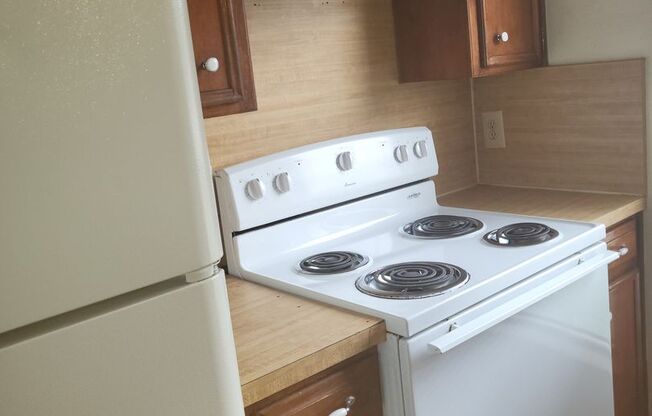 2 beds, 1.5 baths, $1,350