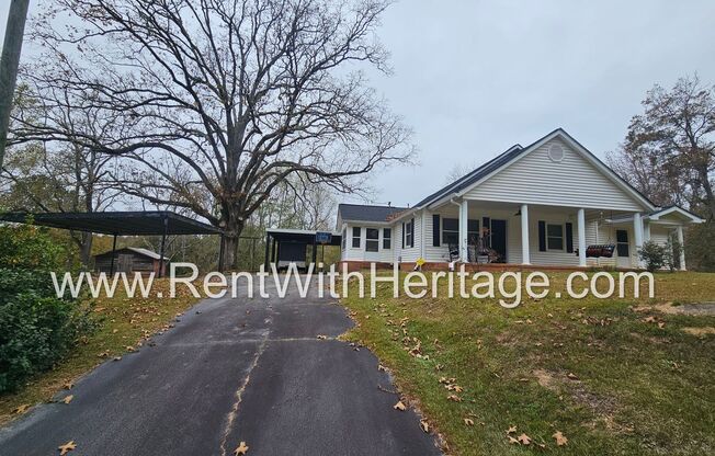 WOW!!!..GRANPA'S BUNGALOW /AWESOME RANCH HOME/ NATURE LOVER'S DREAM / GREAT LOCATION