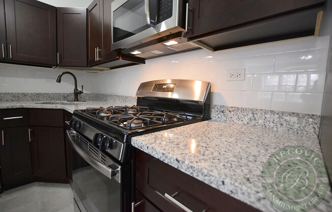 Studio, 1 bath, 362 sqft, $1,495, Unit 402
