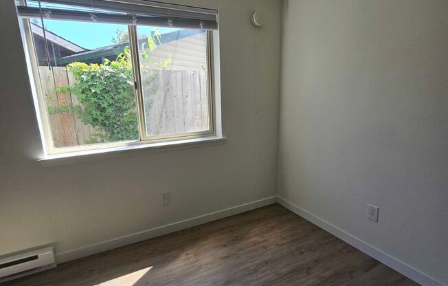 2 beds, 1 bath, 762 sqft, $1,775, Unit 209