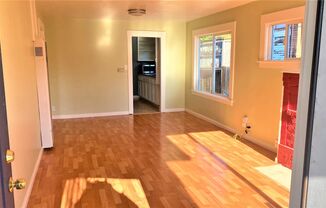 3 beds, 1 bath, $3,000