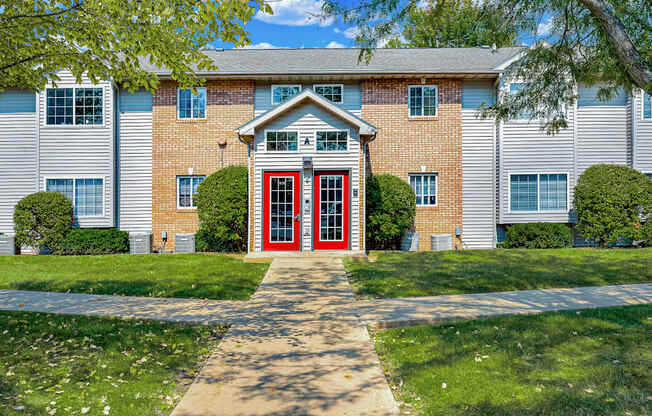 Exterior of Knoxville Pointe