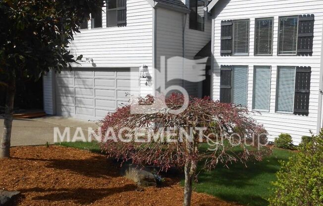 Updated Lake Oswego/Mt. Park Home With Tons of Natural Light