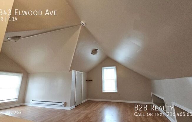 1343 ELWOOD AVE