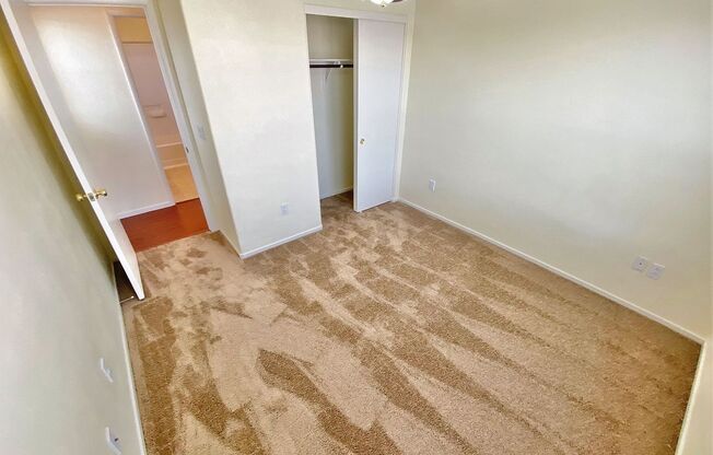 CHARMING 2 BEDROOM, 2 BATH CONDO WITH STYLISH UPGRADES THROUGHOUT!
