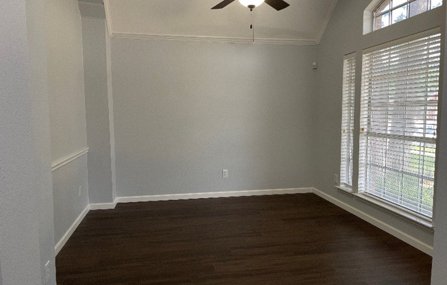 3605 VILLANOVA
