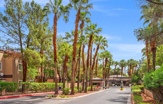 3 beds, 2 baths, $1,795, Unit UNIT 2169