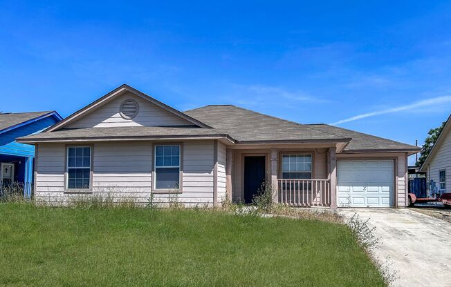 Charming 3 bedroom, 2 bath Home - Jefferson Heights!