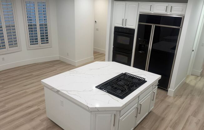 5 beds, 4.5 baths, $6,795