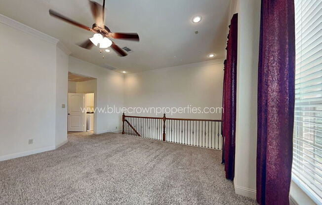 4037 WINSOR DR