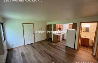 1101 MACARTHUR RD