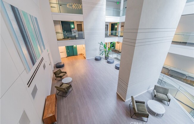 2 beds, 2 baths, 1,039 sqft, $3,700, Unit 1803