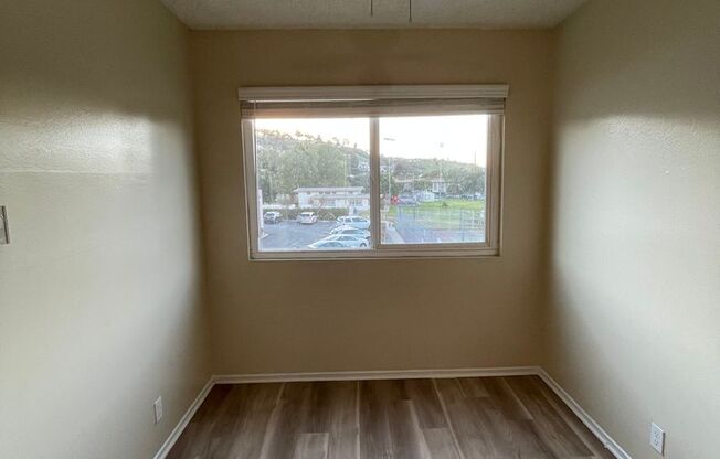 1 bed, 1 bath, 700 sqft, $2,095, Unit 19 Move In Special !!! $499.99 Sec. Deposit O.A.C !!!! visit us today or call 562-810-3201