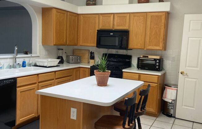 3 beds, 2 baths, $1,800