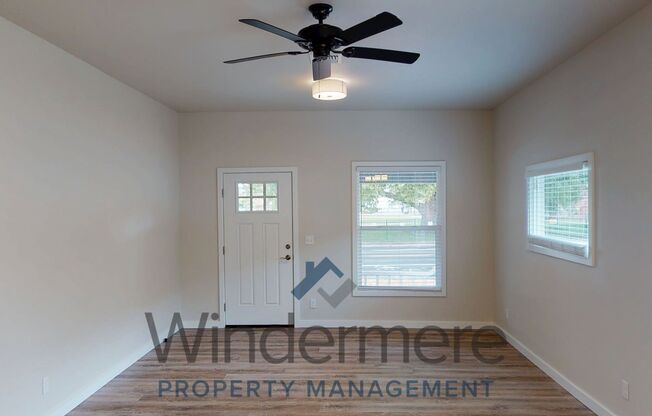 1322 East Alder