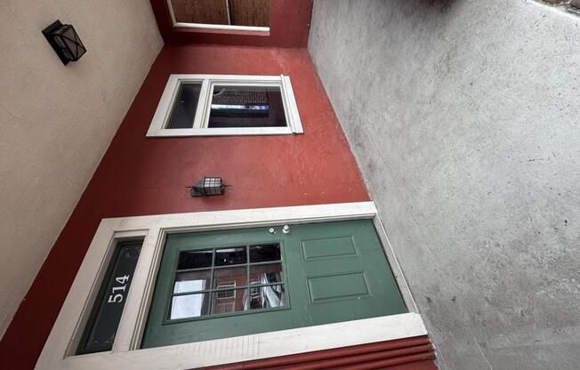 514 3 AVE