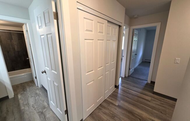 2 beds, 2 baths, 960 sqft, $1,395, Unit 21 - 111