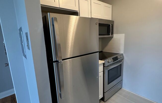 Main Street Commons - Beautifully Renovated Apartments