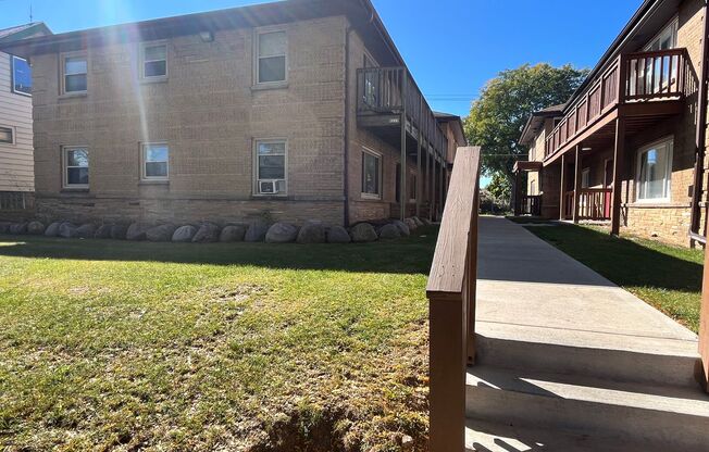 8219 W. Appleton Ave.