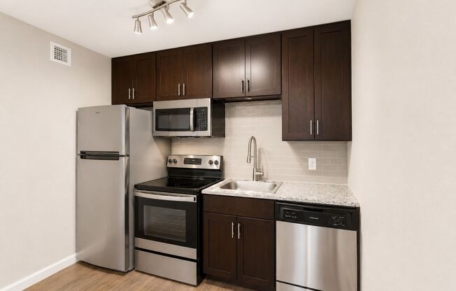 1 bed, 1 bath, 351 sqft, $696, Unit 3313