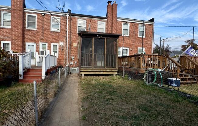 2 beds, 1.5 baths, $1,700