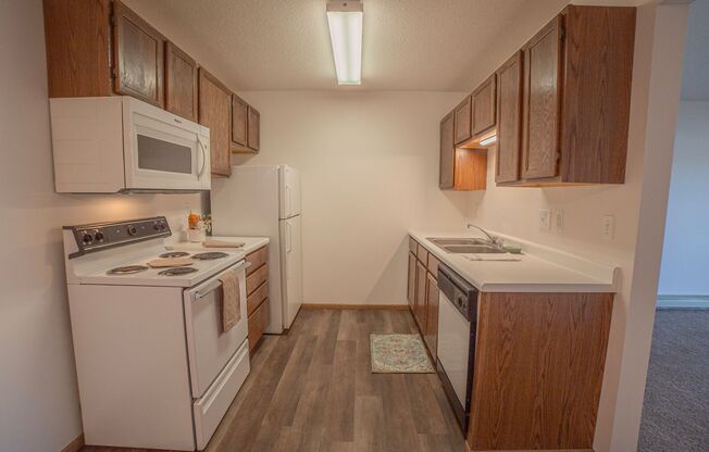 2 beds, 1 bath, 815 sqft, $865, Unit 1414-209