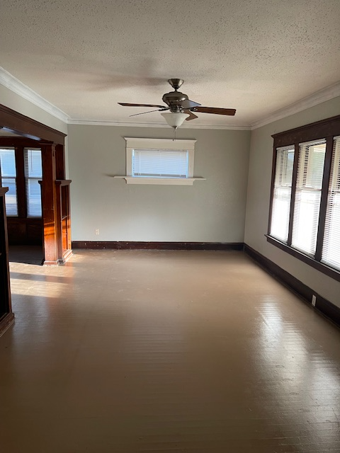 2608 N 40 ST