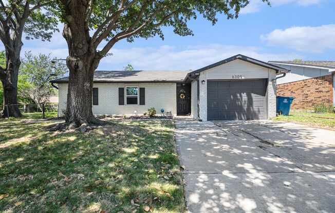 Beautifully updated 3-bed, 2-bath home in Rowlett (Garland ISD)!