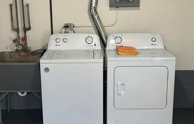 2 beds, 1.5 baths, 1,000 sqft, $1,575, Unit 3343