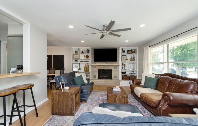 Experience the Lifestyle One Block From KSU at 1848 Todd Road
