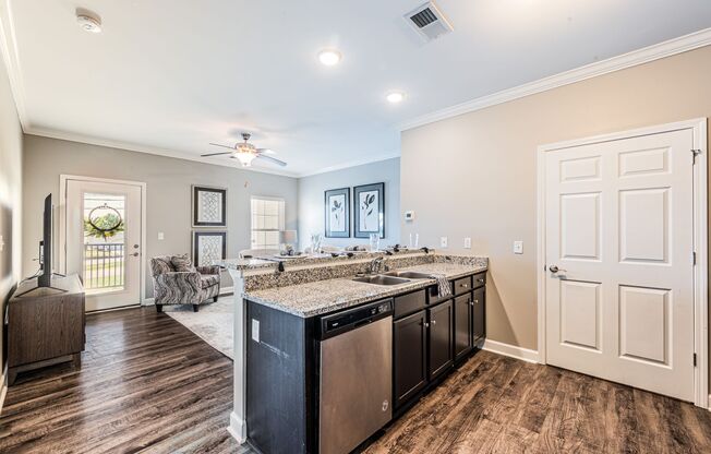 1 bed, 1 bath, 715 sqft, $999, Unit Building F-Unit 307