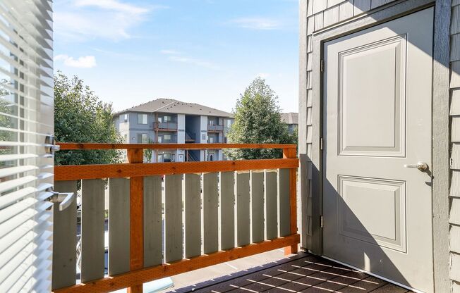 2 beds, 2 baths, 1,060 sqft, $1,495, Unit 3240-207