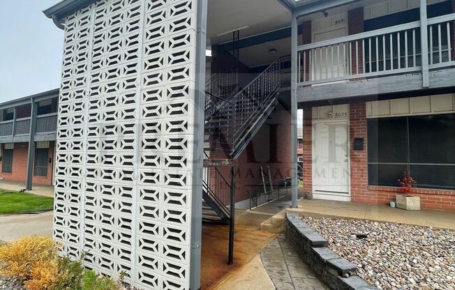 6055 Barton Dr Shawnee, KS 66203 -60 West Apartments -1B 1B Apartment-  Rent $875