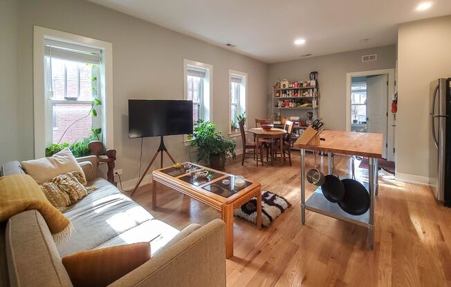 2 beds, 1 bath, 790 sqft, $3,795, Unit 2109-3