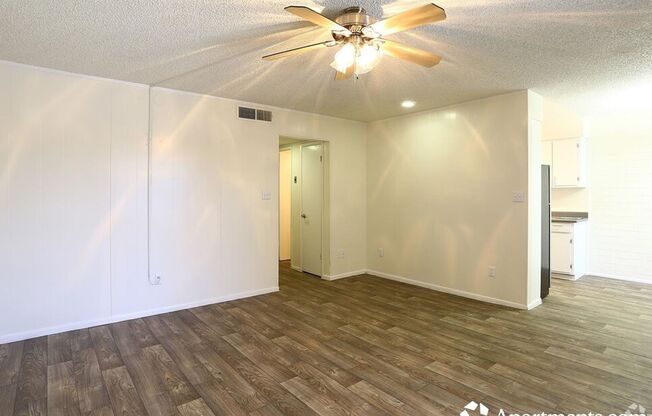 1 bed, 1 bath, 820 sqft, $1,299, Unit W209