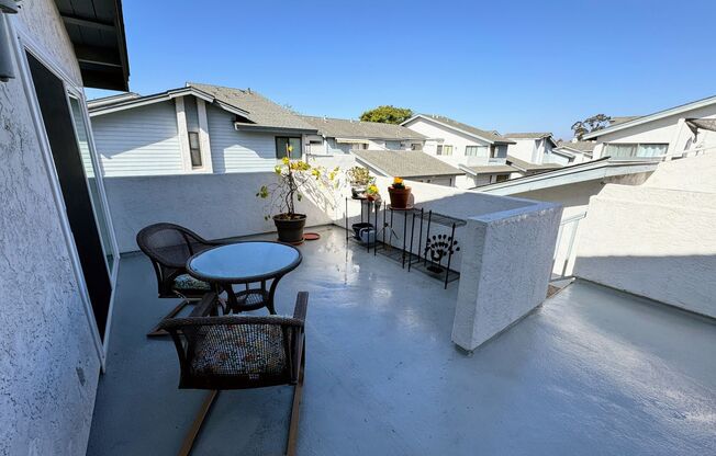 2 beds, 2 baths, $3,250, Unit UNIT 202